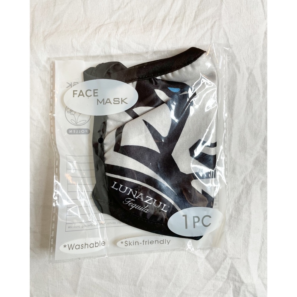 💠Lunazul tequila face mask